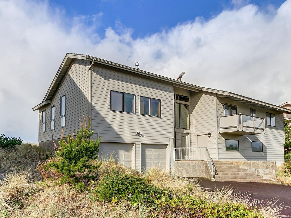 1st image of 327 Salishan Dr