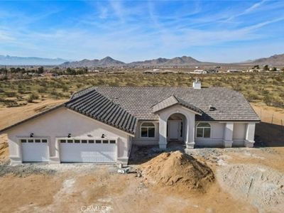 16948 Sycamore Ln, Apple Valley, CA, 92307