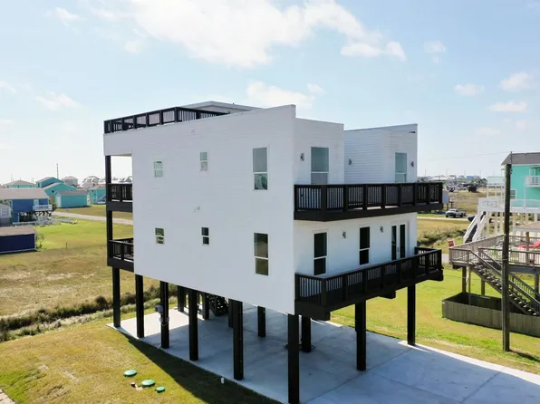 4026 5th St, Galveston, TX 77554