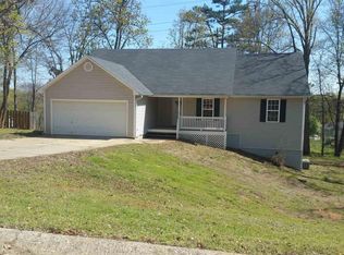 48 Fouche Dr, Cartersville, GA