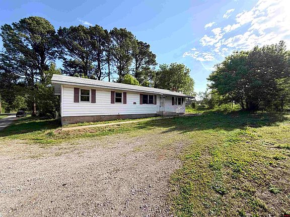 2nd image of 317 Bayless Ct