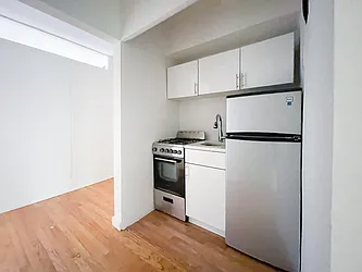 Rented by Kahen Properties