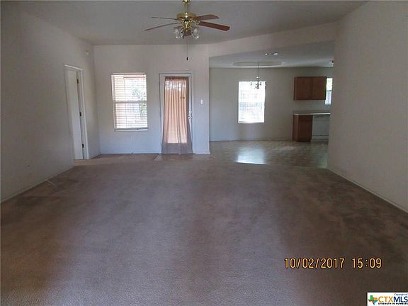 2nd image of 1002 E Avenue S