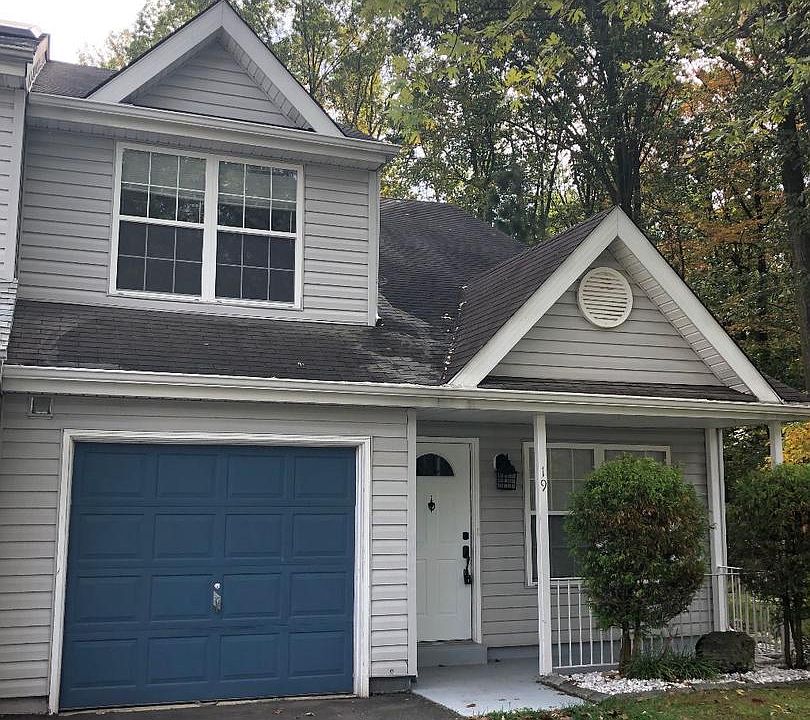1st image of 19 Pimlico Ln