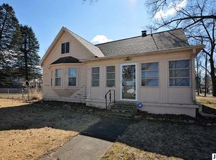 185 W Grove St, Parma, MI 49269