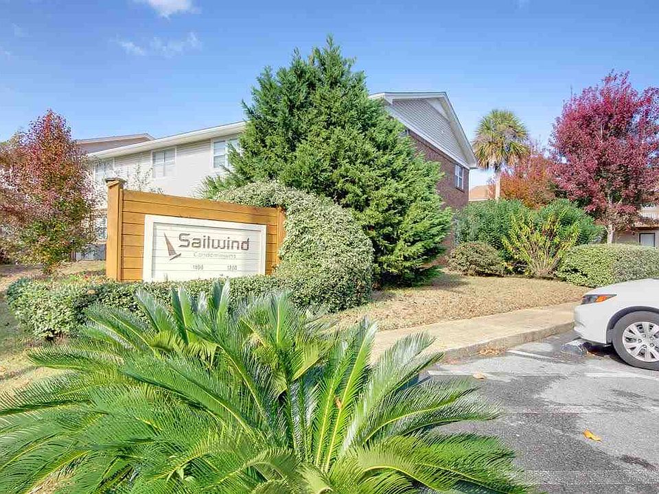 1st image of 1100 Shoreline Dr APT 223