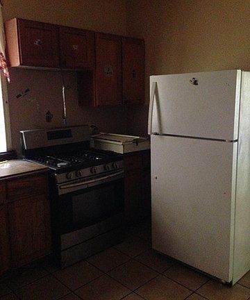 3rd image of 1124 N Leclaire Ave