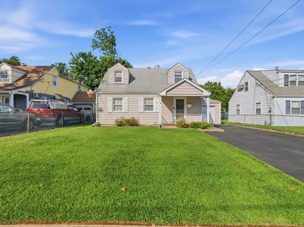 24 Sunset Dr, Clark Twp., NJ 07066