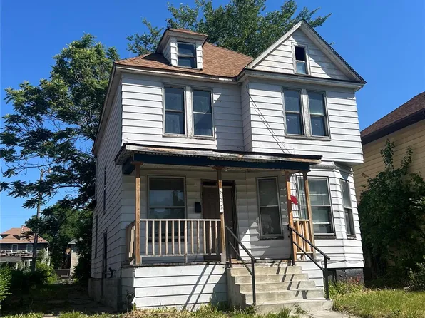 207 Connecticut St, Highland Park, MI 48203