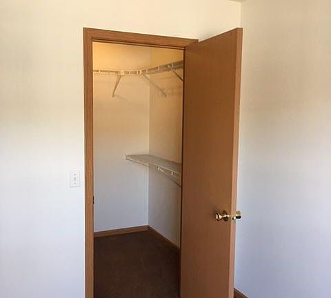4th image of 806 N Mulanix St