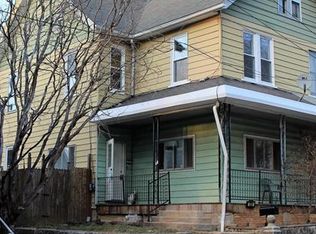 320 W Franklin St, Slatington, PA 18080