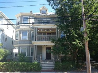 117 Kent St #3, Brookline, MA 02445