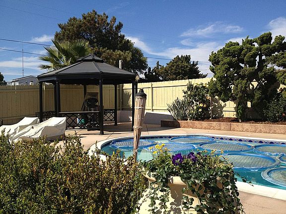 gazebo ~ pool deck