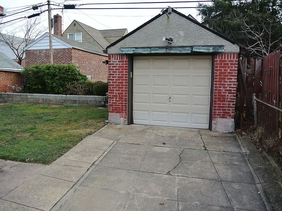 2nd image of 5839 201st St