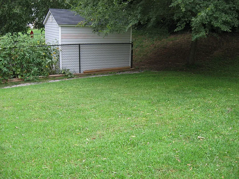 3605 Pine Knoll Dr — Photo 23