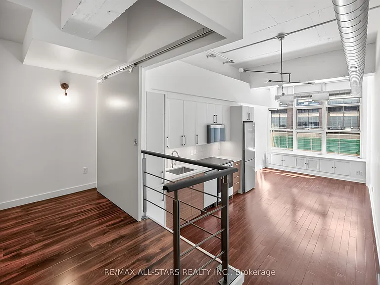 155 Dalhousie St #827 — Photo 5
