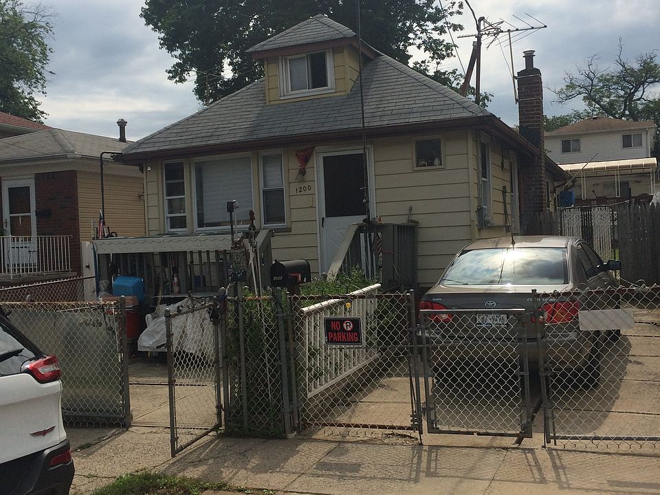 1st image of 1200 Olympia Blvd