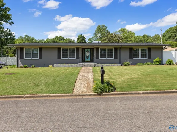 2609 Randy Ave NE, Huntsville, AL 35811