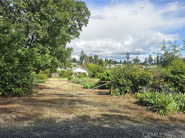 5720 Round Tree Dr, Paradise, CA 95969