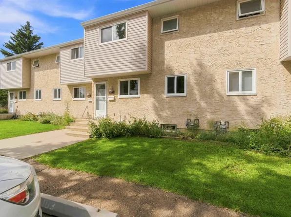 5231 51st St #103, Bon Accord, AB T0A 0K0