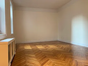 Rented by Hillel Realty Group