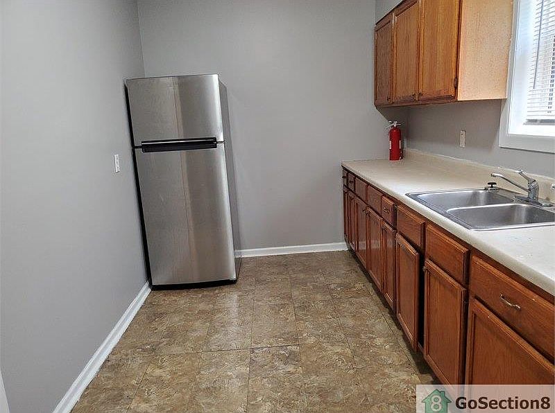1st image of 6730 S Clyde Ave #2