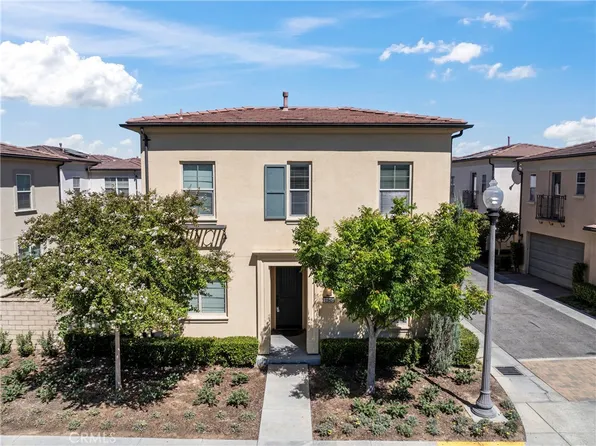 21945 Propello Dr, Santa Clarita, CA 91350