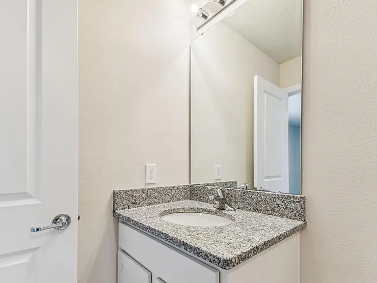 3895 Capri Coast Dr — Photo 19
