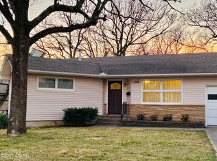 1100 S Ripley St, Neosho, MO 64850