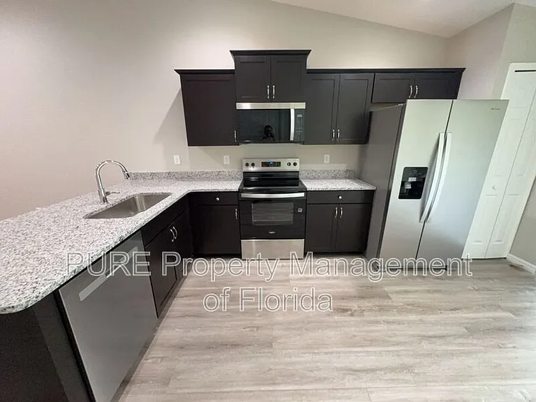 13915 SW 64th Terrace Rd #2 — Photo 10