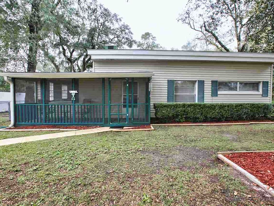 1st image of 3020 Lang Dr