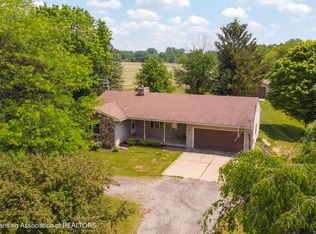 13747 Shaftsburg Rd, Perry, MI 48872