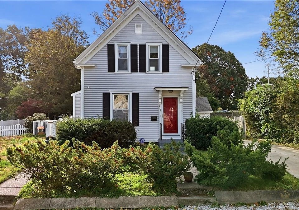 1st image of 140 Lake St