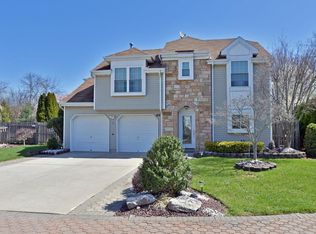 188 Kentucky Way, Freehold, NJ 07728