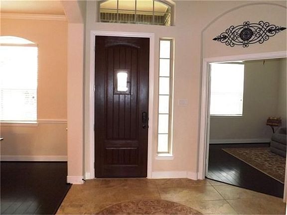As, you enter on the home the warmth of th atmosphere, makes you feel "I'm Home"