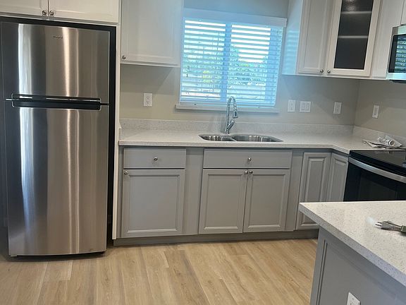 3rd image of 175 N 19th St #2