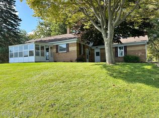 4910 Lakeshore Rd, Deckerville, MI 48427