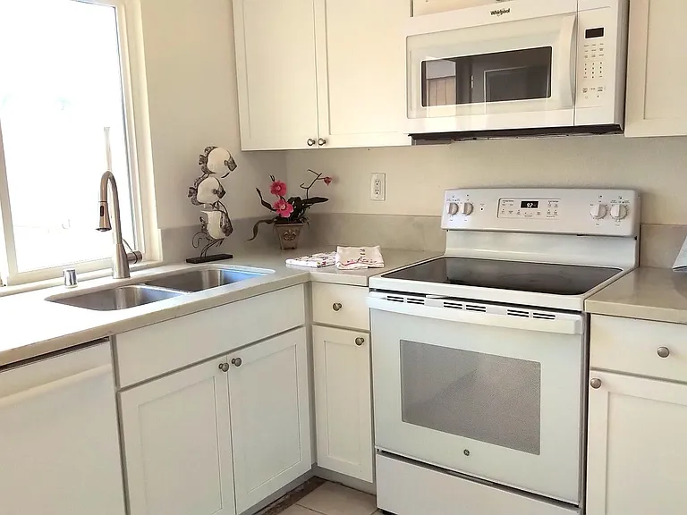 1751 Red Barn Rd — Photo 2