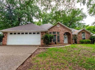 11225 Chasewood Dr, Tyler, TX 75703