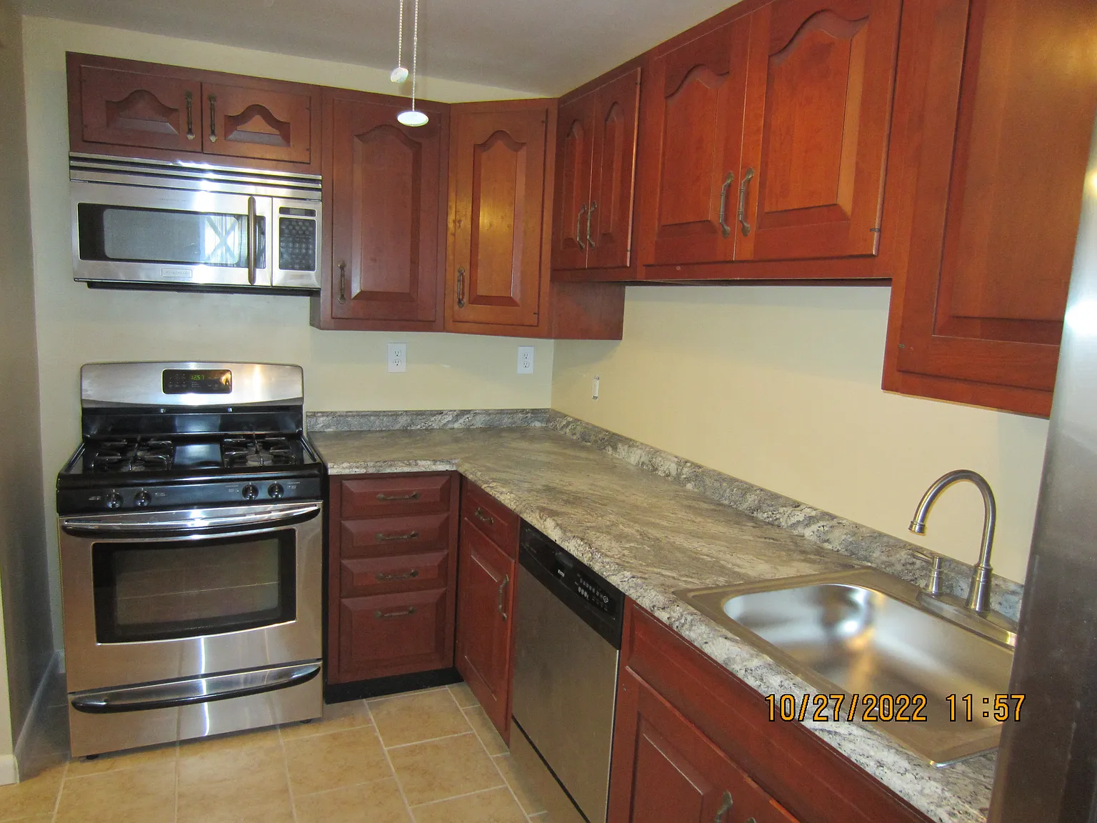 8196 Mid Haven Rd — Photo 4