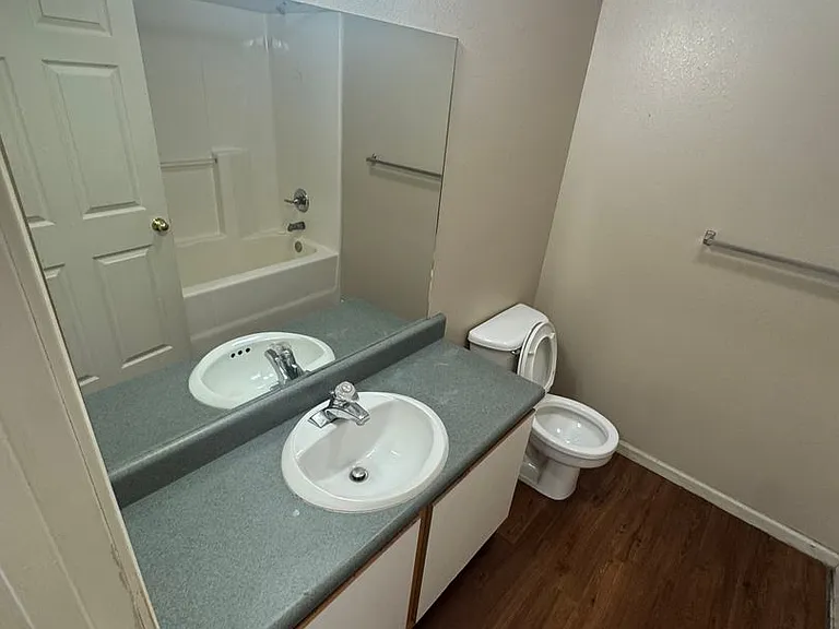 125-139 Hickory Ridge Dr — Photo 8