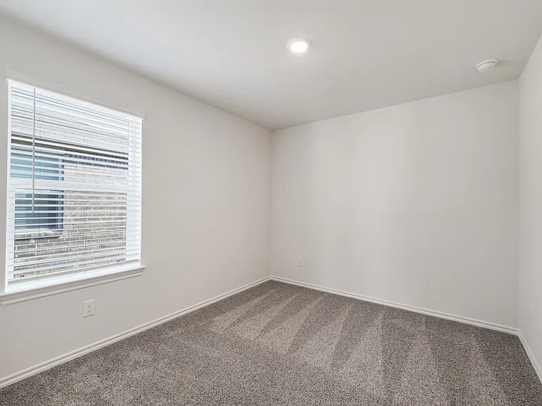 1707 Potomac Ln — Photo 11