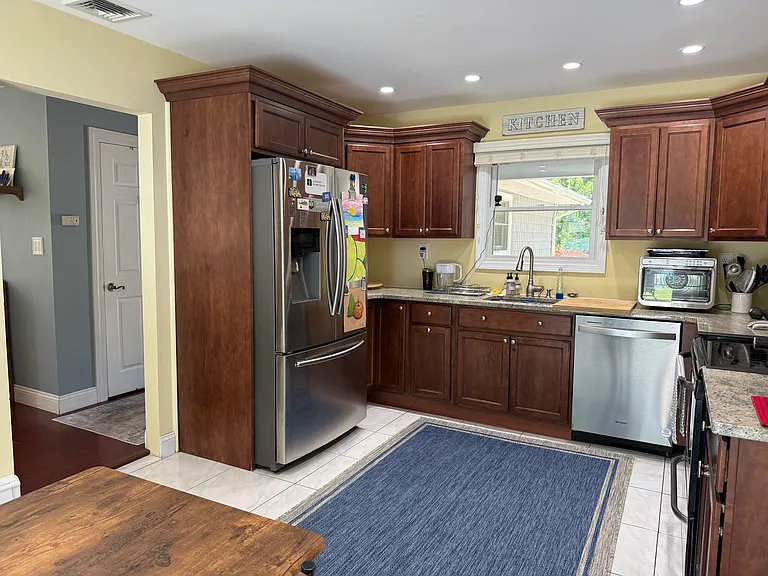 19A Seward Ln — Photo 4
