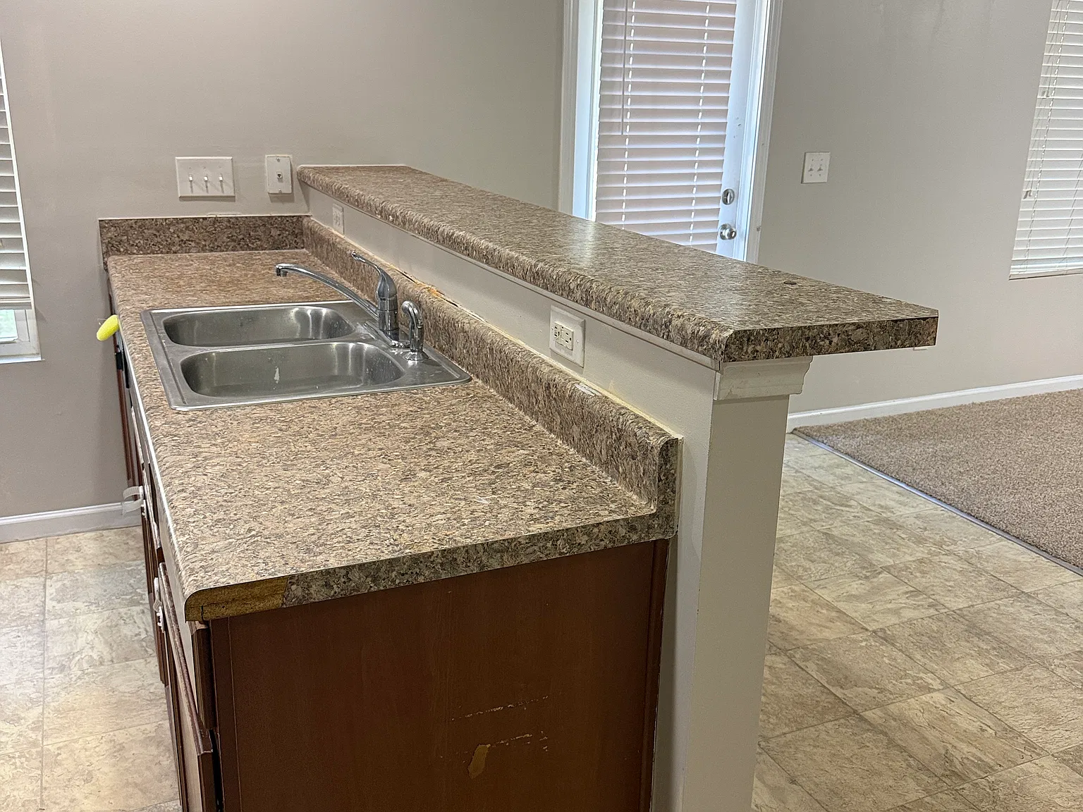 3 bed, $1,795 — Photo 4