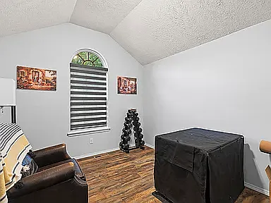 1951 W Lennox Dr — Photo 10