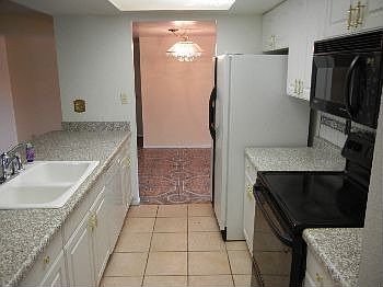 3rd image of 5537 N 41st Dr