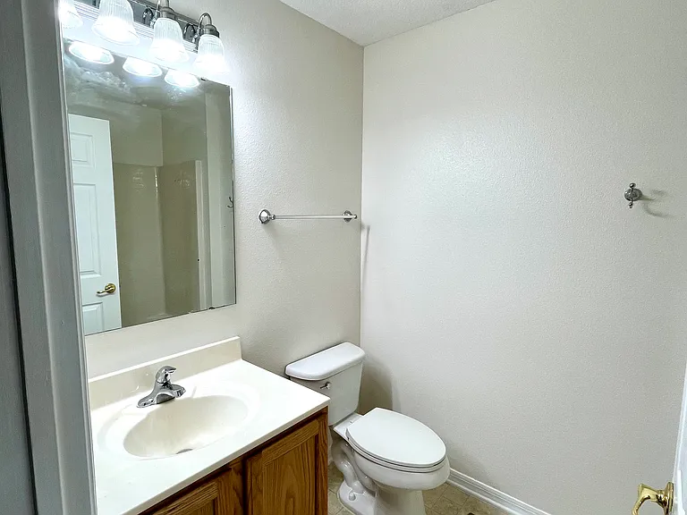 4083 Dover Terrace Dr — Photo 22