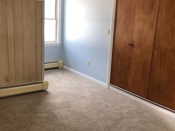 2nd image of 70 Loomis Ave #2