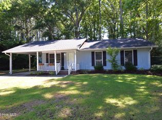 1853 Pinelog Ln, Greenville, NC 27834