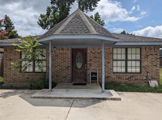 828 Sue St, Liberty, TX 77575